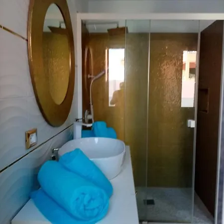 Mes 5 Bijoux Apartmanhotel Arona