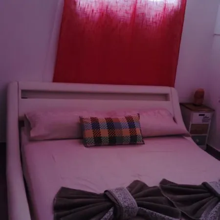 Mes 5 Bijoux Apartmanhotel Arona