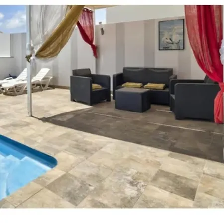 Ξενοδοχείο με διαμερίσματα Mes 5 Bijoux 4*