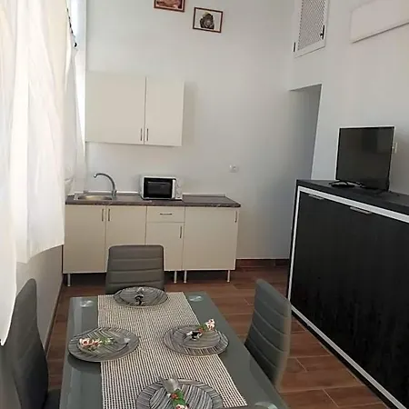 Mes 5 Bijoux Aparthotel Arona (Tenerife)